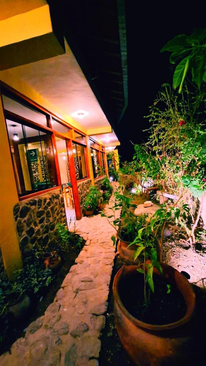 Sara Garden Lodge Ollantaytambo Exterior foto